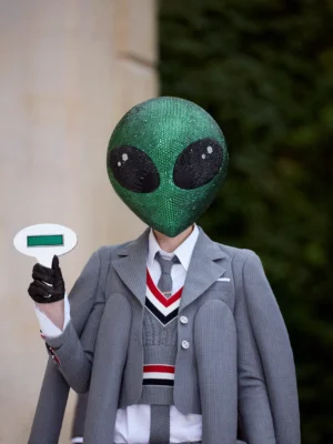 00001-thom-browne-spring-2026-ready-to-wear-details-credit-brand